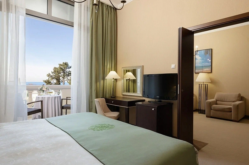 Люкс с видом на море (406, 408)